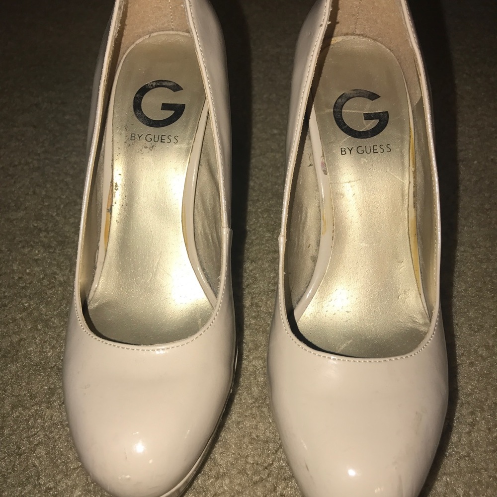 Guess, size 7&1/2, nude, patent heels